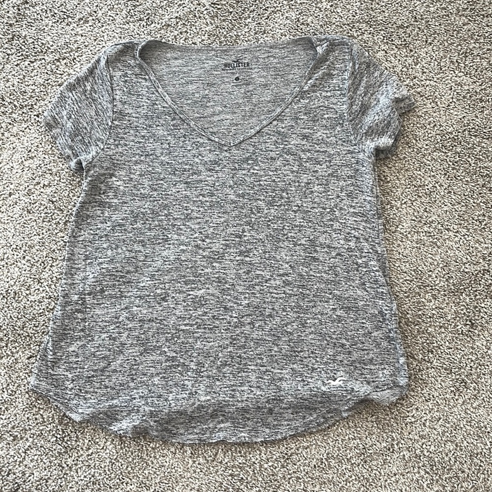 Hollister small v-neck easy t
